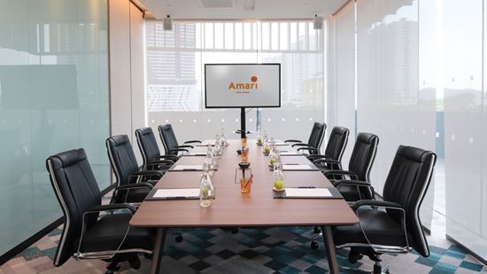 Peridot 1 - Boarroom Set Up